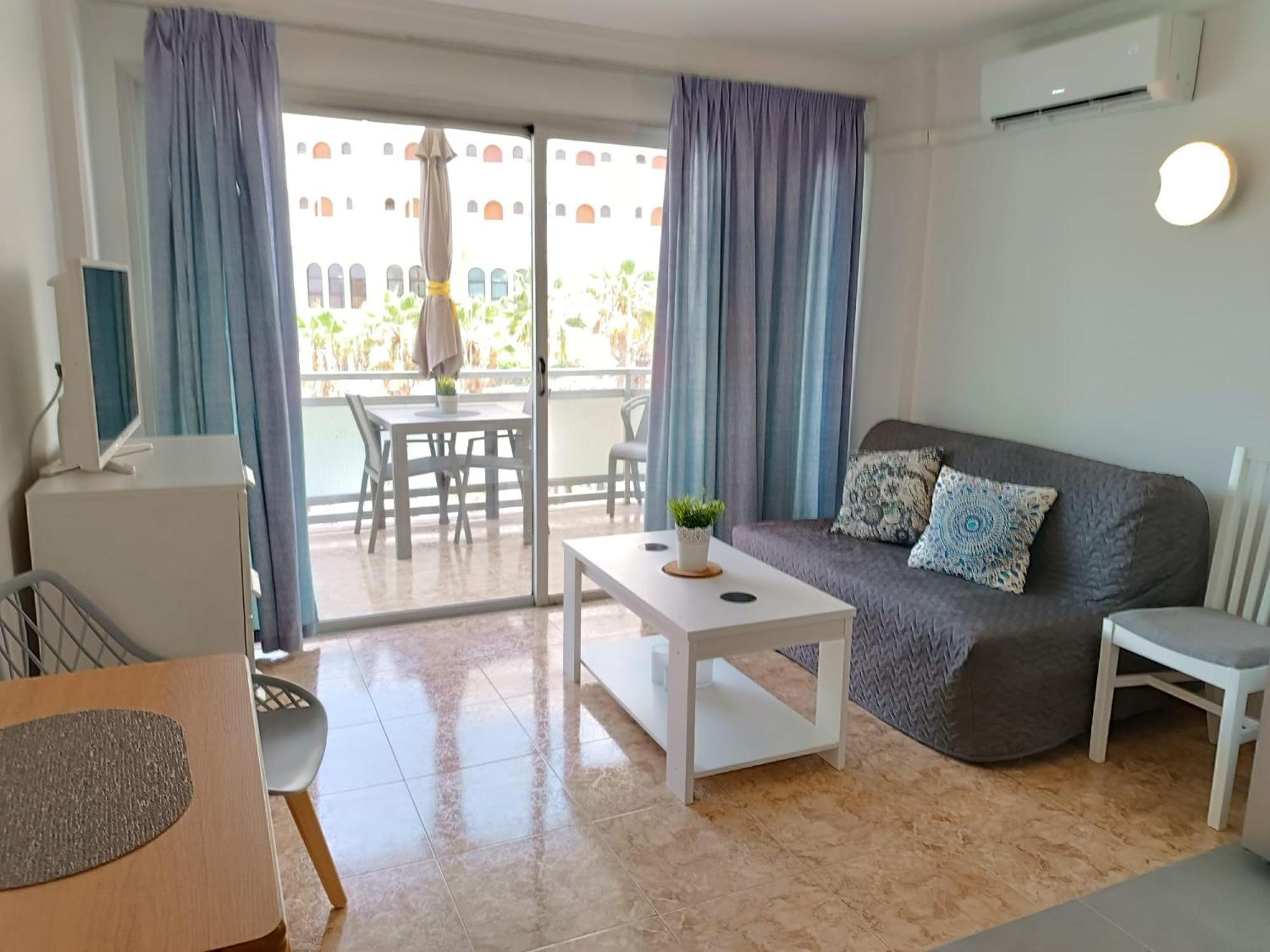 In The Heart Of Playa Del Ingles Apartment San Bartolome Bagian luar foto